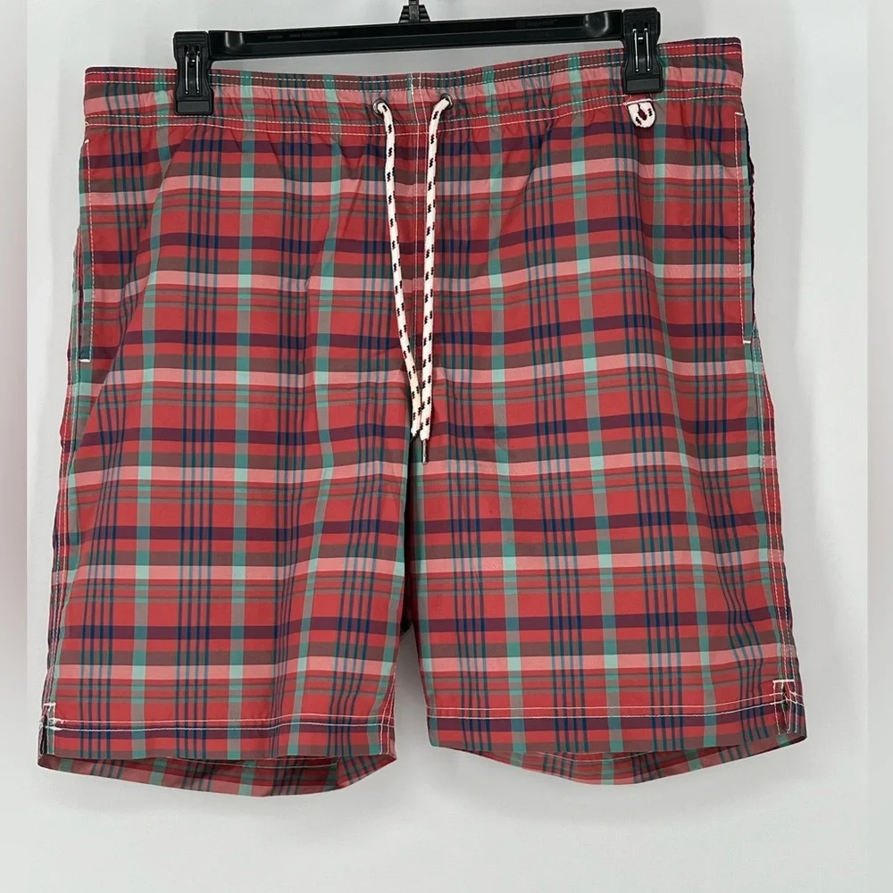 LAND’S END SWIM TRUNKS NWOT RED BLUE GREEN‎ PLAID, MESH LINER, DRAWSTRING WAIST